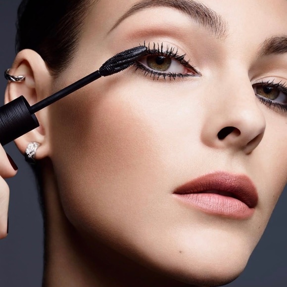 🎉HP🎉 CHANEL Le Volume Stretch De CHANEL Mascara - Picture 8 of 11